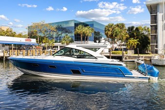 - 0 1_2023 43ft Formula 430 SSC