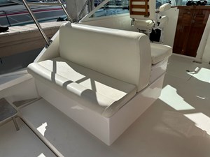 LUNA 9 LUNA, 2013 Hunt Yachts Harrier 36: Dual-Height Settee