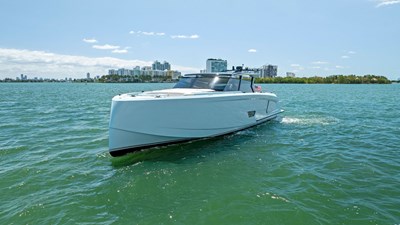 Shaloha 9 2022 Vanquish VQ58