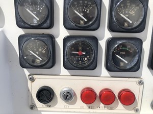 EXCELLENCE 12 13_1996 57ft Del Rey Cockpit Motor Yacht EXCELLENCE