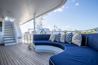 NEVER ENOUGH 27 Bridge Deck Seating
