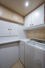 This Little Piggy  43 65_ocean_yacht_this_little_piggy_laundry_1