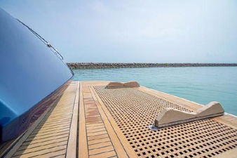 2012 Monte Carlo Yachts 65 MCY 6 7