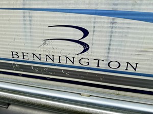 02 Bennington 257L Pontoon NLSQ 104 