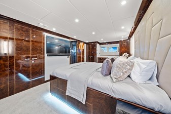 OBSESSION 35 Lower Deck Master 