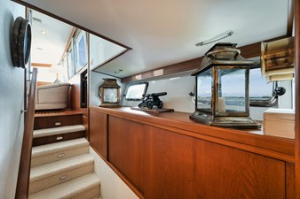 SHARK 12 Companionway Steps
