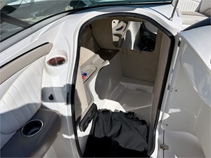 27' Caravelle 2008 267 17 