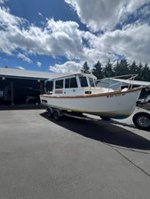 2003 Custom Arch Davis Lobster Boat 18 