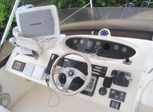 1998 Viking 46 Sports Cruiser 8 9