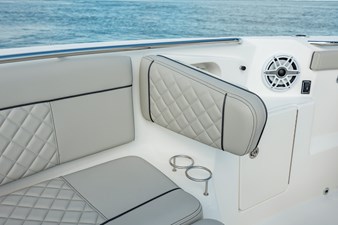 MIndy's Tyde III 53 