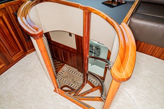Nauti N Nice 58 