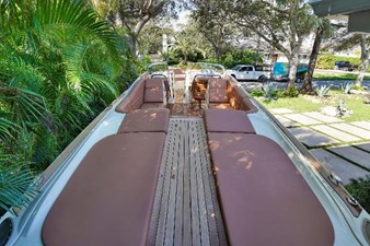 32' CHRIS-CRAFT LAUNCH 2014 8 8620753_20221208131757247_1_LARGE