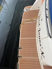 2009 Meridian 341 Sedan 21 