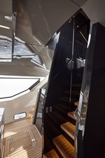 GODDESS OF THE MOON 4 yacht-goddess-of-the-moon-exterior-04