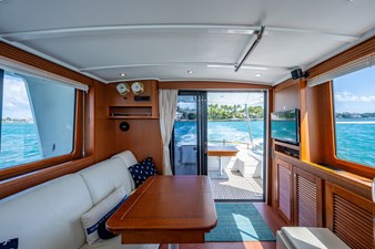 DON'T WAKE ME 47 44_swift_troller_dont_make_me_salon_11