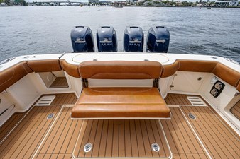 2016 42' Scout 420 LXF 24 