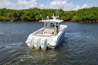 Moat-a-Boat'n 25 