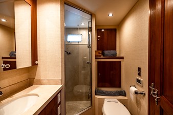 CAVALIER 21 Guest Head