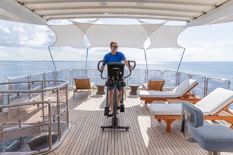 NAMASTE 40 Sun Deck Looking Aft