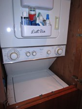 SEDONA 19 Companionway Laundry  
