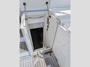 58 HATTERAS 1990 SPORTFISH 32 