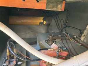 46' Hatteras 1976 25 image00025