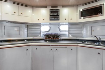 - 16 17_1998 63ft Baia Sports Cruiser