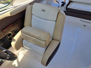 - 12 13_2014 27ft Regal 2700 Bowrider