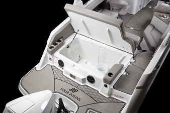 Four Winns HD8 15 