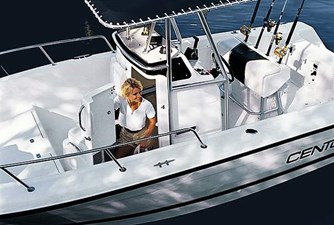 2004 Century 2300 Center Console 0 