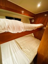 The Motley Crew 61 62_2003 57ft Navigator THE MOTLEY CREW