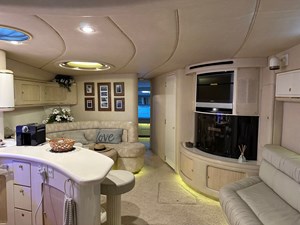 LUCHY 21 1995 SEA RAY 63 SALON