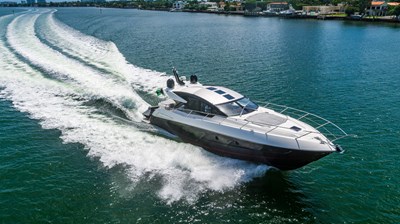 - 7 8_2019 57ft Sunseeker Predator