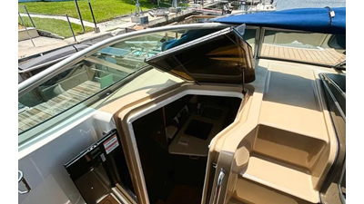 2016 Sea Ray 310 Sundancer  6 