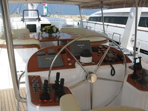 Oriel 9 