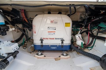 2019 Pursuit DC 325 Dual Console 47 