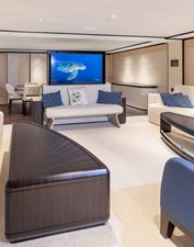 BEAUTE 31 Majesty Yacht 120 (BEAUTY)