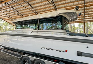 2022 Axopar 37 XC Cross Cabin Brabus 8 