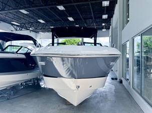 Chaparral 250 OSX 7 