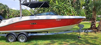 - 5 8_2019 23ft Sea Ray 230 SPX