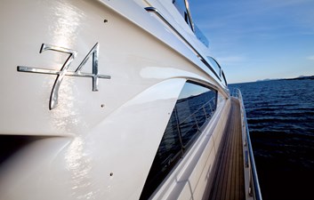 74 Muse (Demo Boat) 7 Rodman Muse 74 Exterior