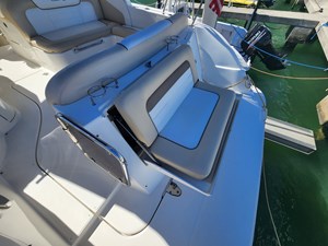 35 SUNDANCER 12 Aft Seating
