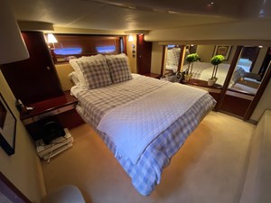 Blue Pearl 41 40_2006 58ft Sea Ray 580 Sedan Bridge BLUE PEARL