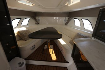 - 36 37_2019 47ft Intrepid 475 Sport Yacht