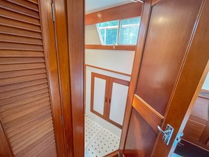 TALLULAH 38 Ensuite Shower