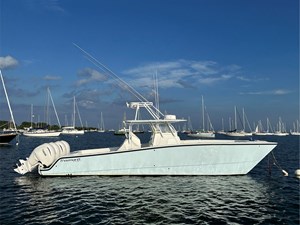 Freeman 37 VH 1 Starboard Beam