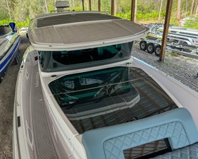 2022 Axopar 37 XC Cross Cabin Brabus 14 