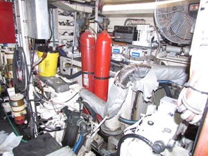 1982 Hatteras LRC Long Range Cruiser 44 45