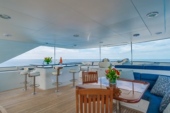 MISS STEPHANIE 44 Sun Deck