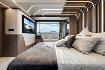 Yacht 45 Master Stateroom